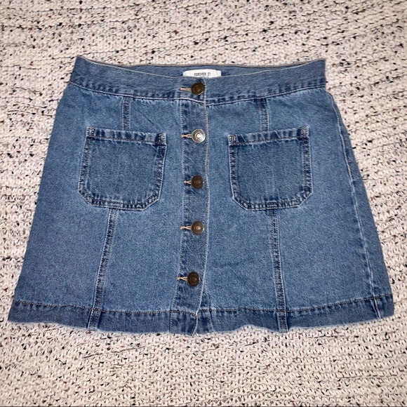 Forever 21 Dresses & Skirts - Denim Button-Down Pocketed Skirt